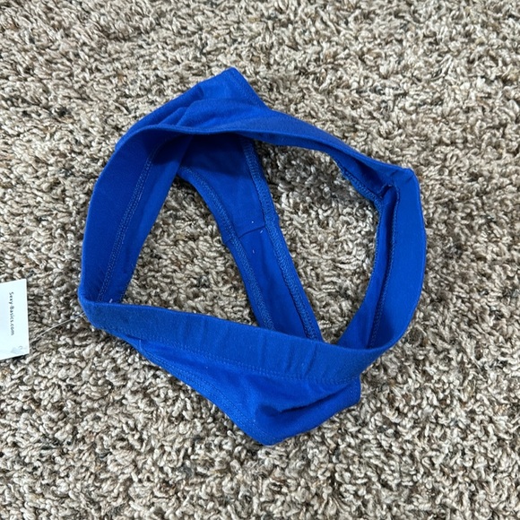 Thong Bundle - Picture 5 of 9